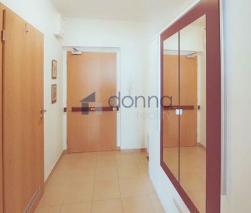 Pronájem bytu 1+kk 32 m2 - Fotografie 6