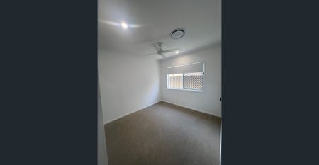 Brand New Contemporary Family Home + $300 VISA GIFT CARD UPON ACCEPTANCE OF APPLICATION - Photo 4