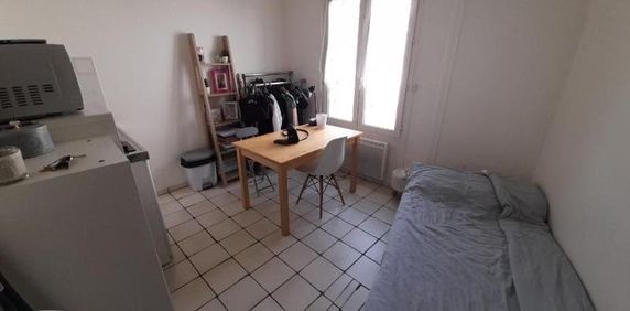 Location Appartement 1 pièce 14m² TOURS 37000 - Photo 2