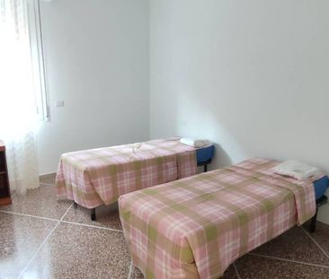 Trilocale via Vittorio Alfieri 18, Bolognina, Bologna - Photo 2
