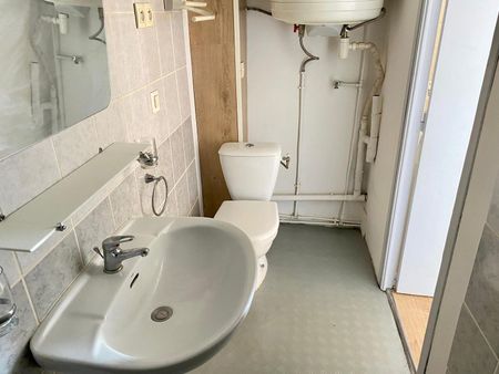 Location Appartement 1 pièce 23m² LABEGUDE 07200 - Photo 2