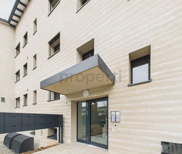 1. MONAT MIETZINS GESCHENKT***Moderne 3.5-Zimmer-Dachgeschosswohnun... - Photo 1