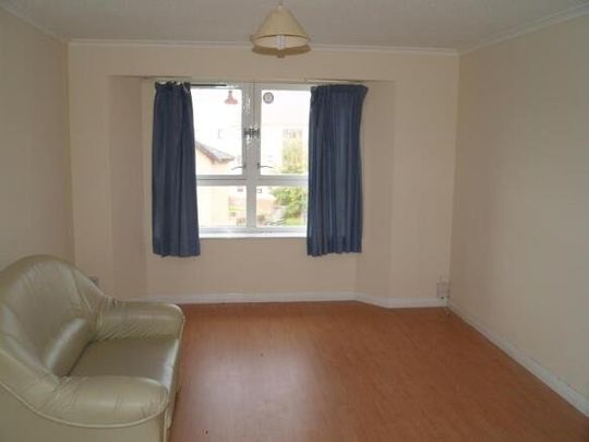 3 bedroom apartment to rent - Photo 1