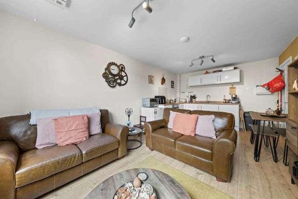 Clarendon House, Station Road, Kettering, NN15 - Photo 1