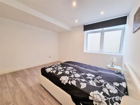 Kidderminster Road, Croydon - Photo 5