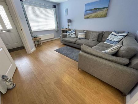 3 bedroom property to rent - Photo 2