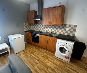 Flat 1 45 Bexley Avenue - Photo 1