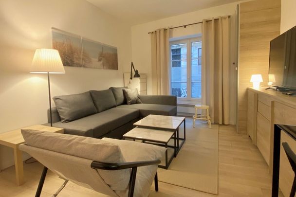 Appartement à louer rue du Bouloi, Paris 1er - Photo 1