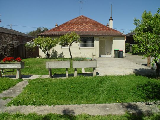 IDEAL LOCATION - Photo 1
