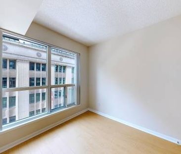 Beautiful & spacious 1 bedroom plus den suite - Photo 1