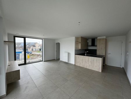 Nieuwbouwappartement op uitstekende locatie in Rumbeke - Photo 4