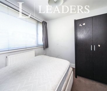 1 bedroom property to rent Fermor Crescent, Luton, Bedfordshire, LU2 - Photo 2