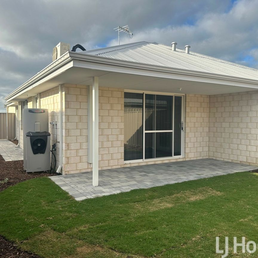 Dual Living- Offering Unit B with Open Car Space - Photo 1