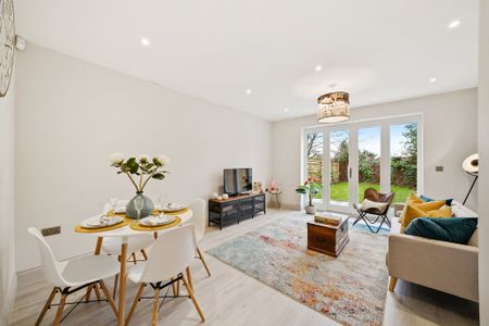 Riefield Road, London - Photo 3