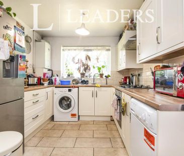 3 bedroom terraced house to rent - Photo 4