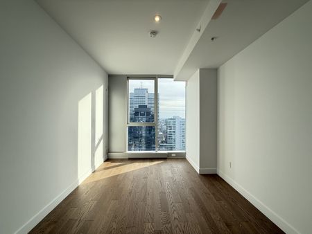 Superbe 3 ½ neuf, 1 chambre, semi-meublé, avec stationnement et rangement inclus. - Photo 4