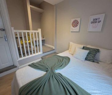 Romer Road, L6 - Photo 6