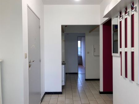 Mooi gemeubeld appartement op de 8de verdieping met een prachtig zicht op de Square - Foto 4