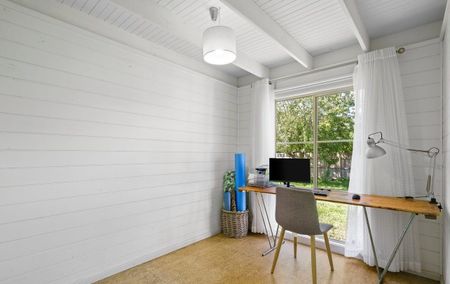 Thinking of selling? Contact our agent - Photo 4