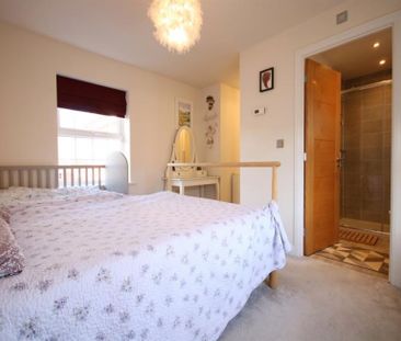 4 Bedroom Detached To Let - Photo 6