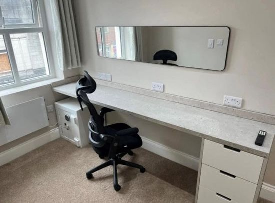 Gaolgate Suites, Stafford, ST16, Property for rent - Photo 1