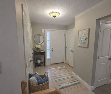 For Lease - 22 Evans Street, Tay, Ontario - Photo 1