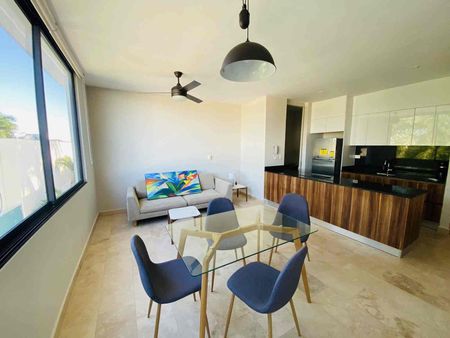 Departamento amueblado, en complejo con elevador. - Photo 2