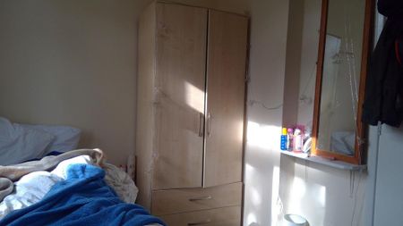 5 bedroom terraced house to rent - Photo 4