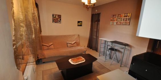 STUDIO MEUBLÉ PROCHE CENTRE-VILLE - Photo 3