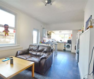 5 bedroom terraced house to rent - Photo 1