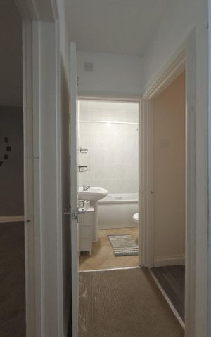 2 bedroom maisonette to rent - Photo 2