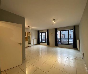 Appartement te huur - Photo 1