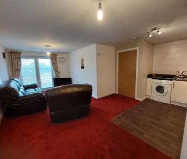 2 Bed Flat, Ivy Graham Close, M40 - Photo 2