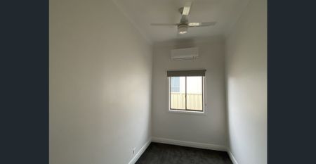 Charming Country Living in Dubbo - 3 Bedroom Home for Rent - Photo 3