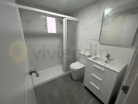 Piso de alquiler en Vallesequillo - Photo 3