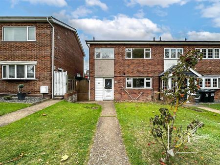 3 bedroom end of terrace house to rent - Photo 3