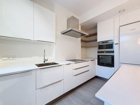 Penthouse - for rent - Photo 4