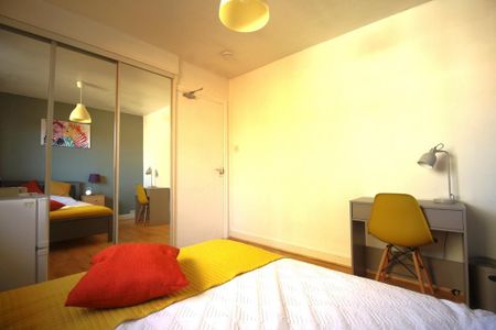 1 bedroom in a house share to rent - Photo 5