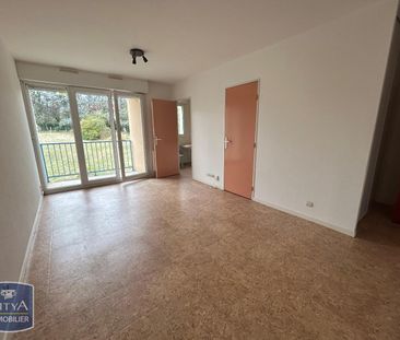 Location Appartement 1 pièce 27m² POITIERS 86000 - Photo 1