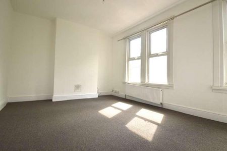 Plumstead Common Road, London, SE18 - Photo 2
