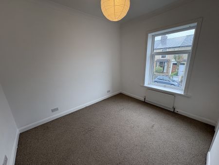 783 Whalley New Road, Wilpshire - Photo 2