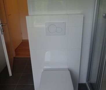 Wunderschöne, helle 3-Zimmer-Wohnung mit 75 m² großen Eigengarten i... - Photo 6
