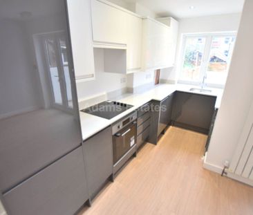 Price £1,275 pcm - Under Offer - Photo 5