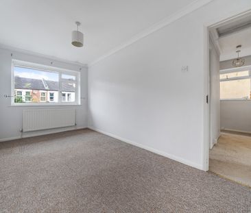 Maisonette to rent - Admaston Road, London, SE18 - Photo 5