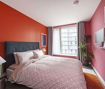 Westfield Avenue, Stratford, E20 - Photo 1