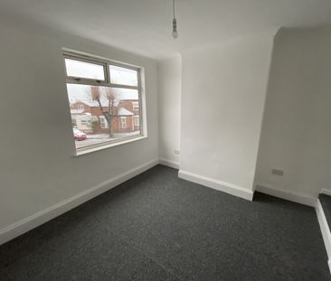 Lawrence Place, Newark, Notts, NG24 - Photo 6