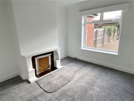 Grasmere Road, Dewsbury, West Yorkshire, WF12 - Photo 3