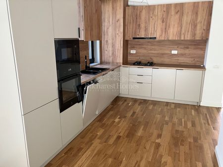 Four Bedroom Villa with Pool - AISB - Photo 3