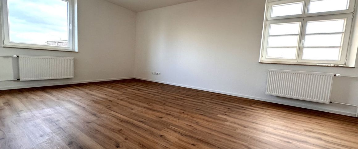 *** Hier wird fleißig gewerkelt! Charmante Altbauwohnung mit Duschbad! *** - Foto 1