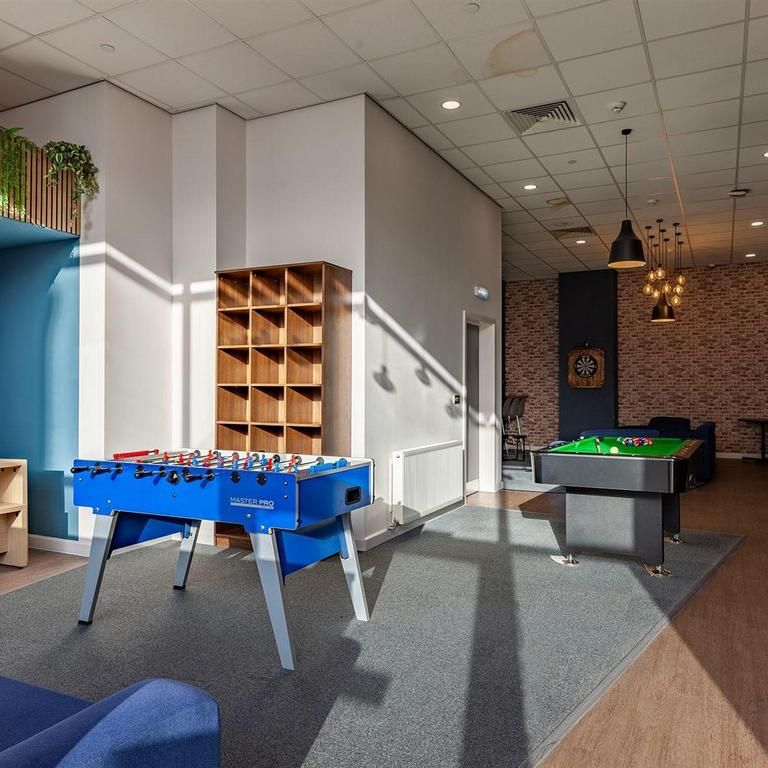 1 bedroom in a flat share to rent - Photo 1